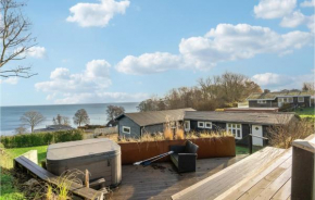 Amazing Home In Børkop With House Sea View Børkop